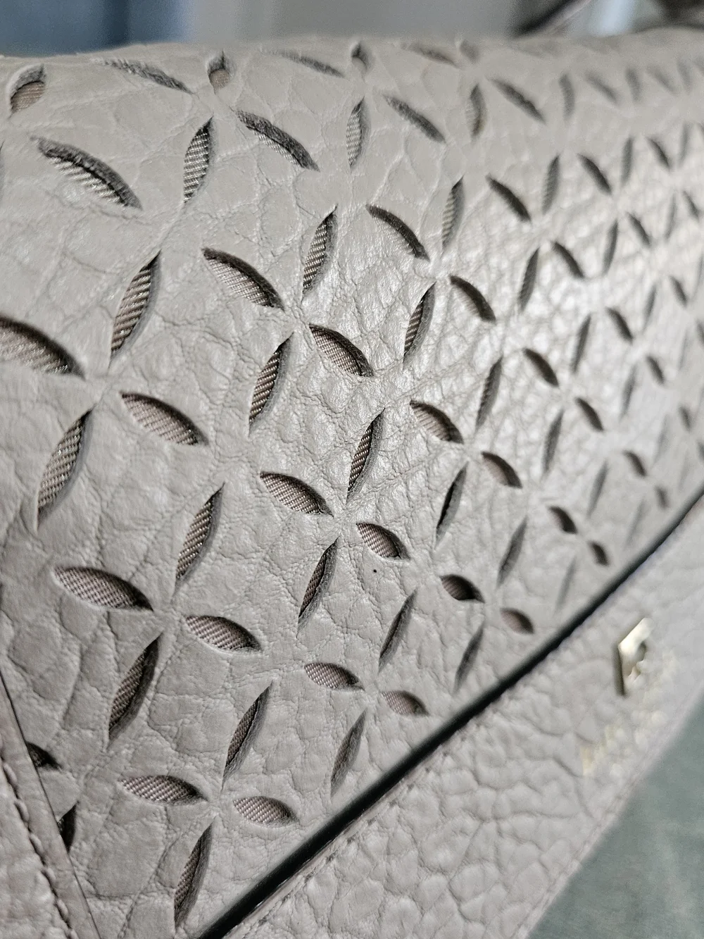 NWOT Kate Spade Gray Laser Cut Leather Crossbody Shoulder Bag